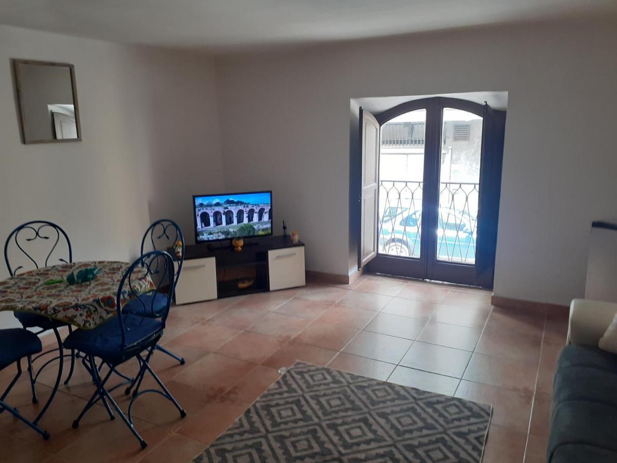 Sicilia Bedda Apartment ปาแลร์โม ภายนอก รูปภาพ