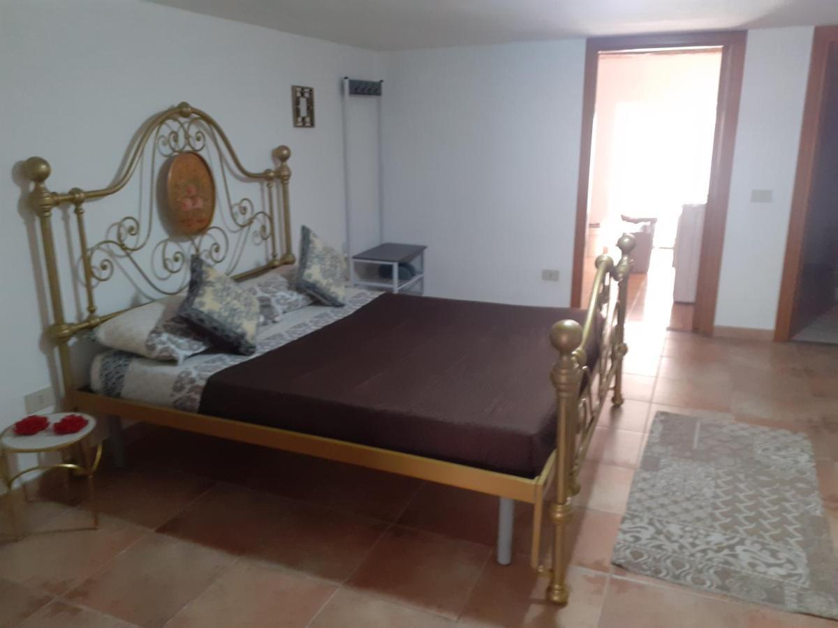 Sicilia Bedda Apartment ปาแลร์โม ภายนอก รูปภาพ