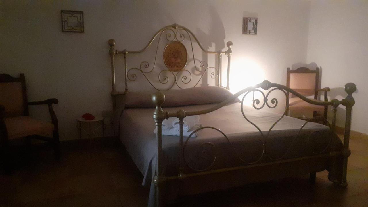 Sicilia Bedda Apartment ปาแลร์โม ภายนอก รูปภาพ
